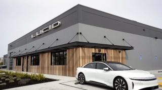 Elektrikli avtomobil istehsalçısının zərəri artdı 