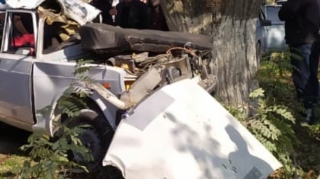 Участники свадебного кортежа совершили аварию: есть погибший и пострадавший - ФОТО  - ОБНОВЛЕННЫЙ