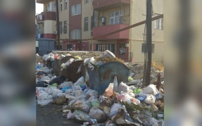 Zibilliyə çevrilmiş "müasir" Xırdalan: Sakinlər qoxudan boğulur, şikayətə baxan yoxdur - FOTO