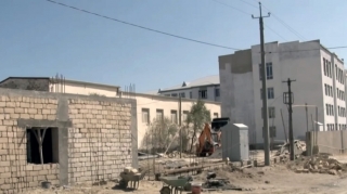 Около 10 000 жителей Гобу страдают из-за закрытия дороги - ВИДЕО