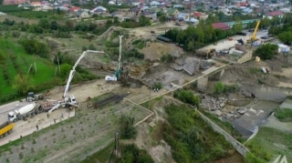 Qudyalçay üzərində yeni körpünün tikintisinə başlanılıb   - FOTO - VİDEO