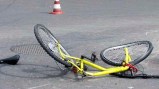 Avtobus velosipedlə yolu keçən uşağı vurub ÖLDÜRDÜ 