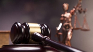 İmtahandan keçməyən oğlundan polisə şikayət etdi - 200 manat cərimələndi 