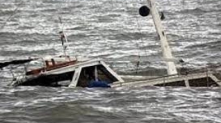 У побережья Китая затонуло рыболовецкое судно, пропали без вести 11 человек