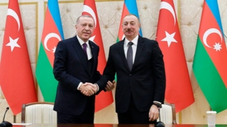 Azərbaycan Prezidenti türkiyəli həmkarını təbrik edib 