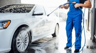 Almaniyada avtoyuma açmaq istəyən azərbaycanlıya elə şərt qoyuldu ki… 