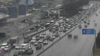 Bakının 9 avtomobil yolunda nəqliyyatın sıxlığı müşahidə edilir - SİYAHI 