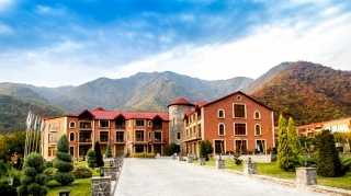 Azərbaycanda istirahət “cib yandıran” BAHALIQDA – Qiymətlər niyə QALXIB?  