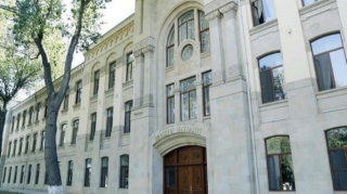 Nazirliyin səlahiyyətlərindən biri TƏBİB -ə verildi - FƏRMAN 