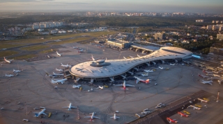 Moskvanın Vnukovo hava limanında təyyarə uçuşları dayandırılıb 