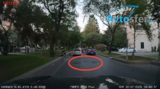 Bu yoldakı lyuklar sürücüləri boğaza yığıb - VİDEO