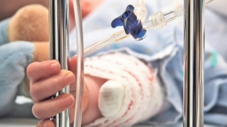 “Şamaxinka”da 10 yaşlı qaraçı uşağı avtomobil vurdu