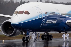 “Boeing”in səhmləri sürətlə ucuzlaşır