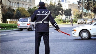 Şəmkirdə avtoxuliqanlıq edən şəxslər saxlanılıb - "06" və "07" ilə qayda pozublar 