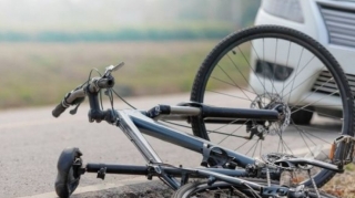 Samuxda velosipedçini maşın vurdu 