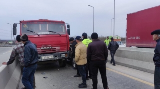 Xaçmaz-Quba yolunda qəza tıxac yaratdı - FOTOLAR 