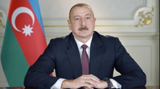 Prezident "Müstəqillik Günü haqqında" Qanunu imzaladı