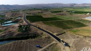 Hacıqabulda 12 min nəfərin istifadə etdiyi yolun asfaltlanmasına başlanılıb  - FOTO