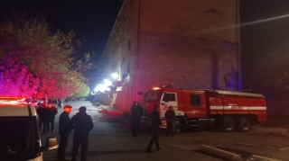 Goranboyda döşəməsi çökən bina söküləcək 