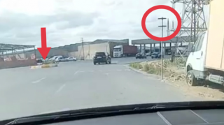 Отсутствие знаков на этой дороге в Баку вводит водителей в недоумение - ВИДЕО 