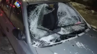 İnsanlardan fiqur yaratdı:  boulinq oynadı  - VİDEO