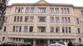 Bakıda daha bir məktəbin 3 sinfi distant təhsilə keçdi