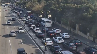 На каких улицах Баку 22 апреля наблюдаются транспортные заторы? - СПИСОК 