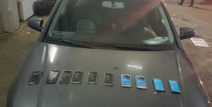 Avtomobilindən mobil telefon aşkar edilib - VİDEO