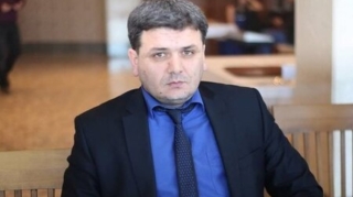 "Evinin altındakı marketden siqaret almaq üçün taksi çağıran insanlar var" - Nəqliyyat eksperti 