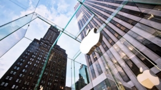 "Apple" mağazalarının 20 faizini bağladı