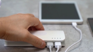 Restoranlar müştərilərin telefonlarının şarj edilməsinə görə ödəniş istəyir? - VİDEO 