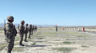 Naxçıvanda hərbi vəzifəlilərlə təlim toplanışı keçirildi - VİDEO