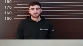 Qonşusunun evindən qızıl oğurlayan şəxs saxlanıldı 