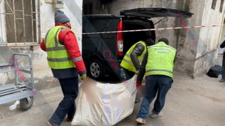 Bakıda mənzildən çürümüş meyit tapıldı 