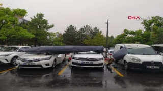 F-4 təyyarəsinin yanacaq çəni Ankarada dayanacağa düşüb 