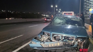 Bakı-Sumqayıt şossesində avtomobil aşıb, xəsarət alanlar var  - FOTO