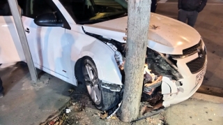 Gəncədə iki avtomobil toqquşub, xəsarət alanlar var - FOTOLAR 