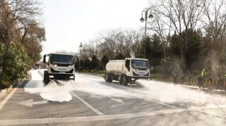 Bu gün Bakıda 537 küçə yuyulub - FOTOLAR 