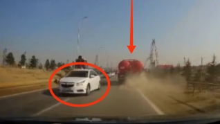 "Protiv" gedib yük maşınını yoldan çıxaran sürücü cərimələndi  - VİDEO