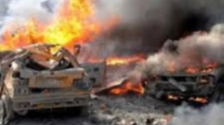 Maşın bazarında partlayış baş verdi;  traktor zərər görüb - FOTO 