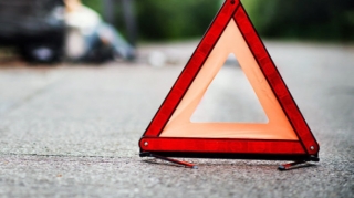 “Hyundai” iki yerə qatlandı; sürücü öldü – Qızı atasız qaldı - FOTO 