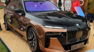 Onun tayı-bərabəri yoxdur: dünyanın ən yaxşı lüks elektrik avtomobili  