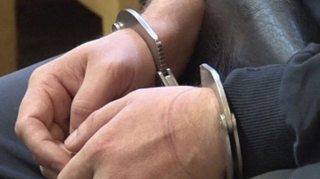 Yol polisi əməkdaşının milyonları hər kəsi heyrətə salır