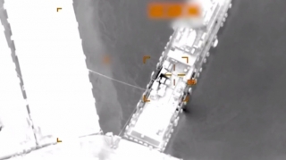 ABŞ Hörmüzdəki İran gəmilərini belə məhv etdi – ANBAAN VİDEO 