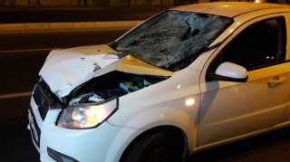 В Баку женщина-водитель насмерть сбила пешехода