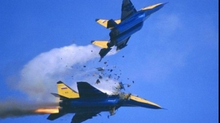 Rusiyanın daha 2 təyyarəsi VURULDU 