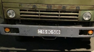 "Kamaz"ın ehtiyat təkərindən qanunsuz siqaretlər aşkarlanıb - FOTO