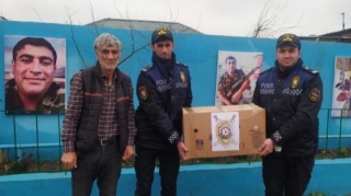 Xızıda polis əməkdaşları şəhid ailələrini ziyarət ediblər  - FOTO