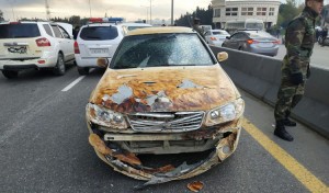 Yanğın zamanı avtomobillərə ziyan dəyib - FOTO