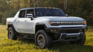 Первый серийный GMC Hummer EV  продадут с аукциона  - ФОТО